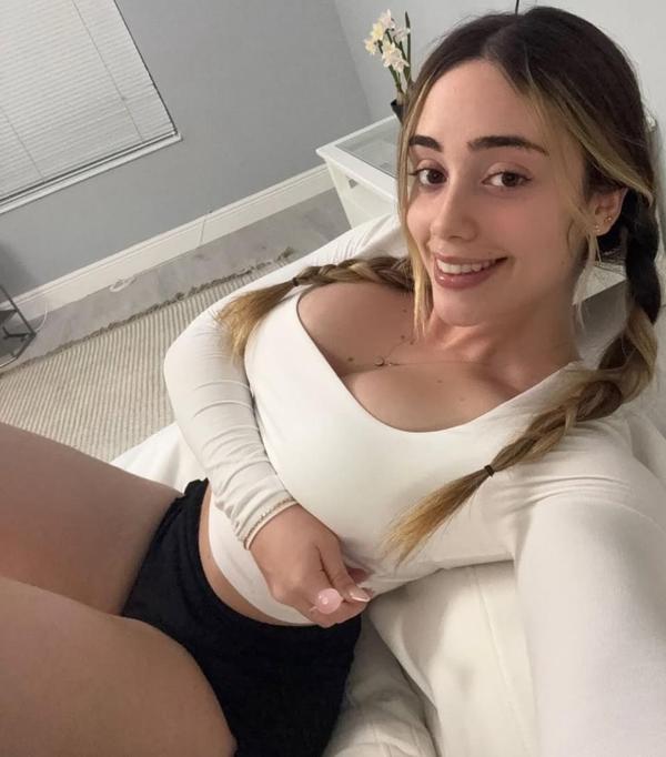 Maura Estrella la compañía que enciende tus deseos